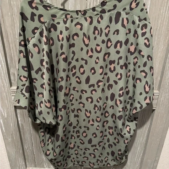 Olive green Jodifl blouse - Picture 3 of 3